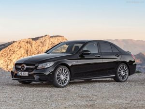 Mercedes-AMG C 43 2018, se renueva el pequeño de los AMG