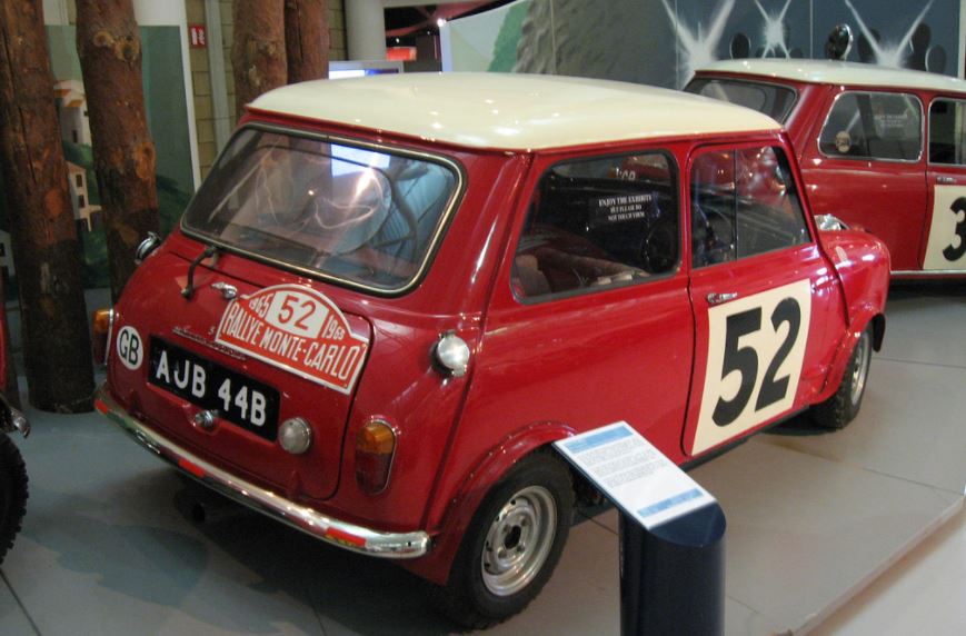 El Mini de rally.