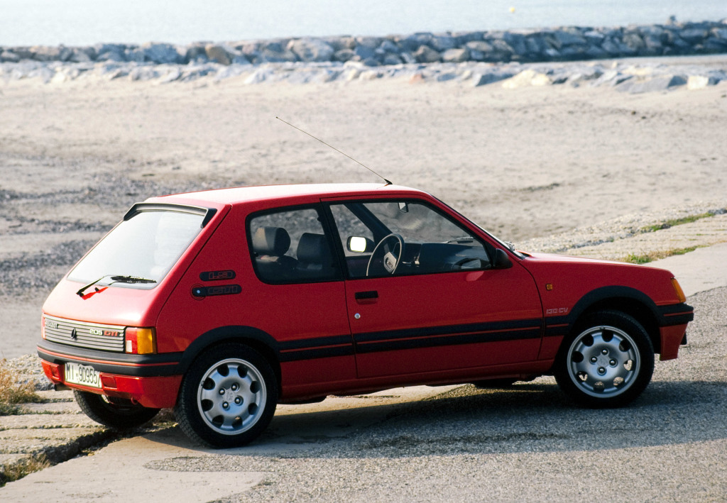 Peugeot 205 GTI: trasera