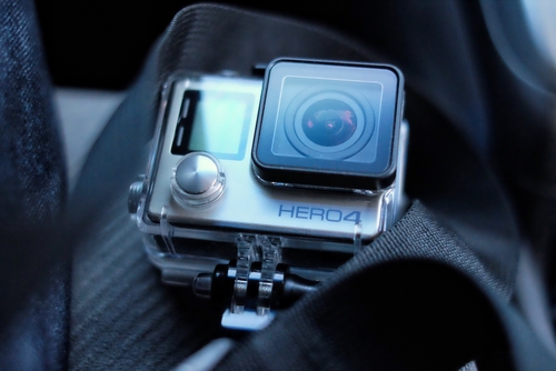 Soportes de la GoPro en el coche.