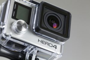 Cómo usar los soportes de la GoPro en el coche