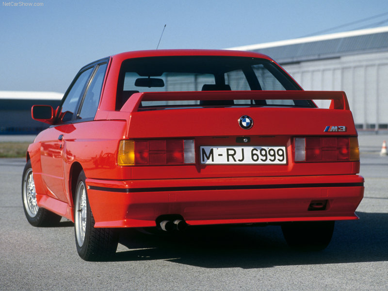 BMW M3 E30: trasera