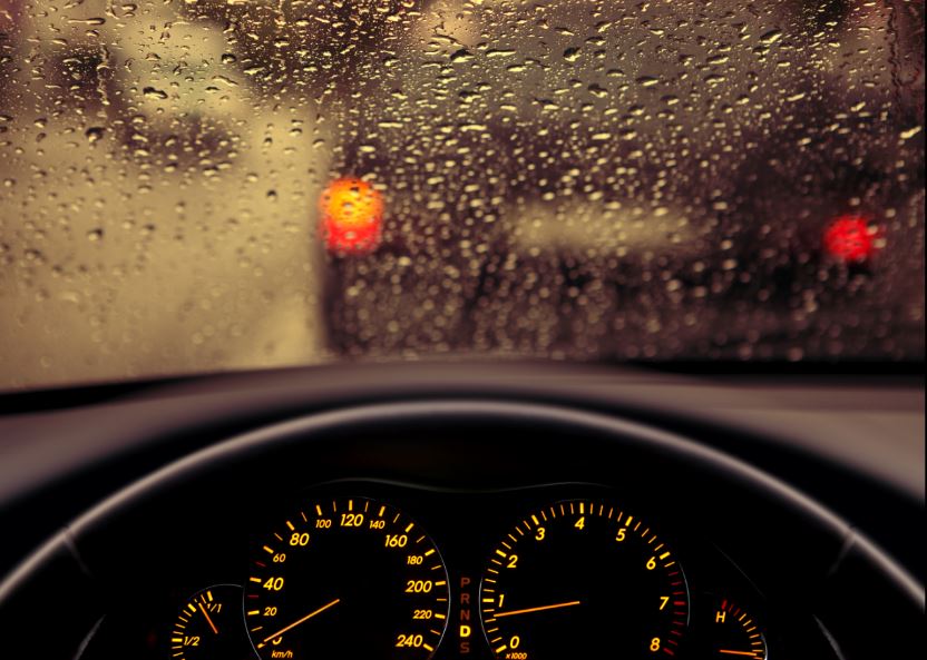 7 consejos para mejorar la visibilidad y seguridad en el coche 7 consejos para mejorar la visibilidad y seguridad en el coche