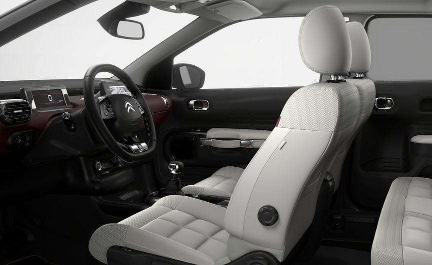 Interior del Citroën C4 Cactus.