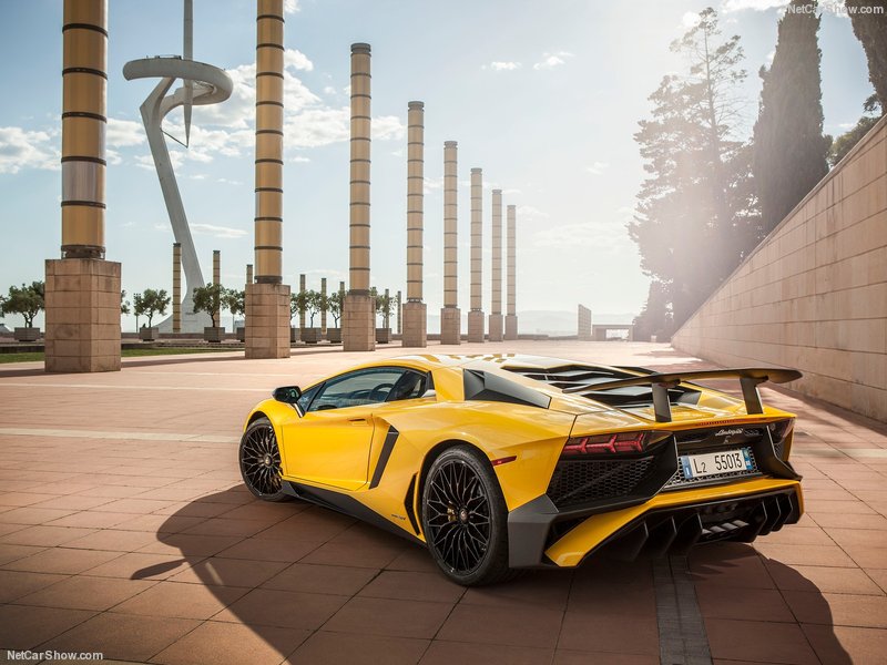 Lamborguini Aventador Gran Cabrio