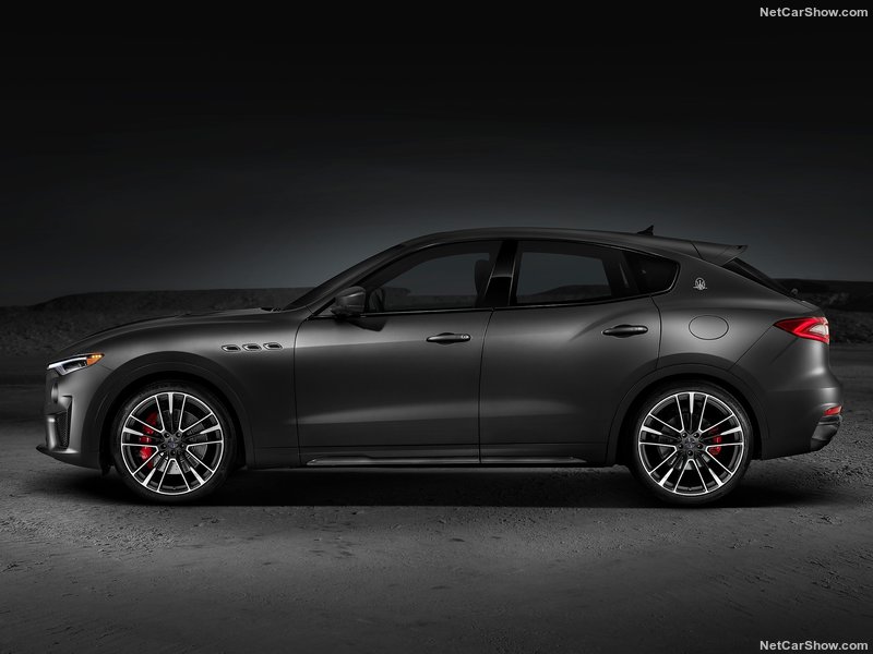 Maserati Levante Trofeo: lateral