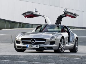 Mercedes SLS AMG, la reinterpretación moderna del alas de gaviota
