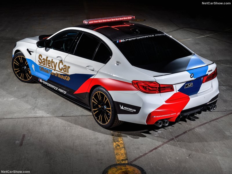 BMW M5 Safety Car: trasera