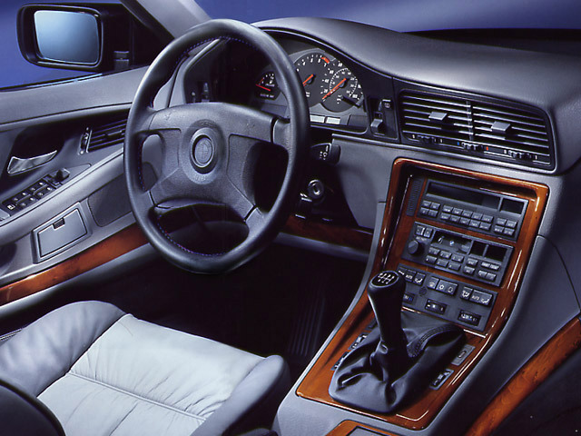 BMW Serie 8: interior