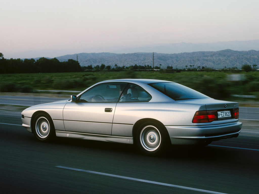 BMW Serie 8: trasera