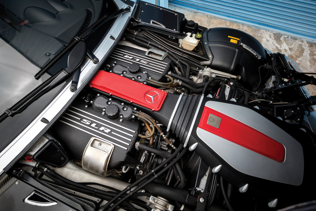 Mercedes SLR McLaren: motor