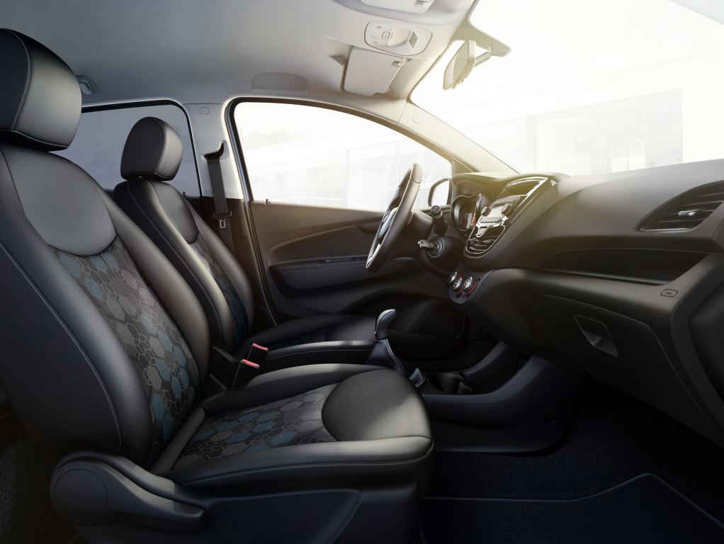 Opel Karl Rocks: interior