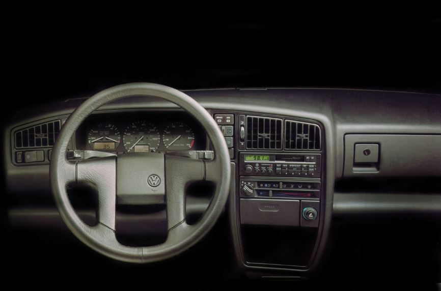 Volkswagen Corrado, interior.