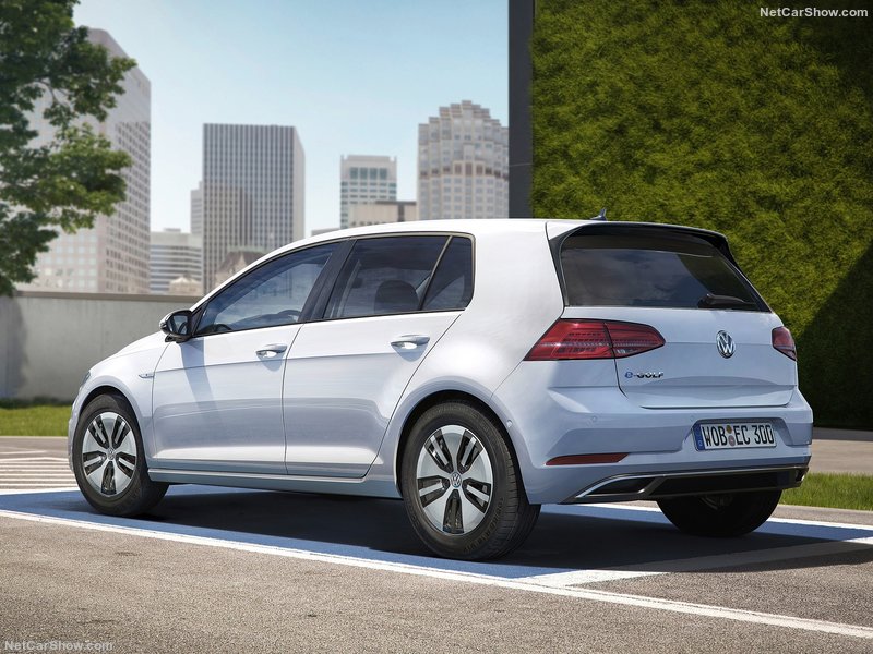 Volkswagen e-Golf eléctrico: trasera