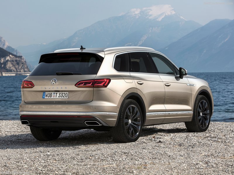 Volkswagen Touareg: trasera