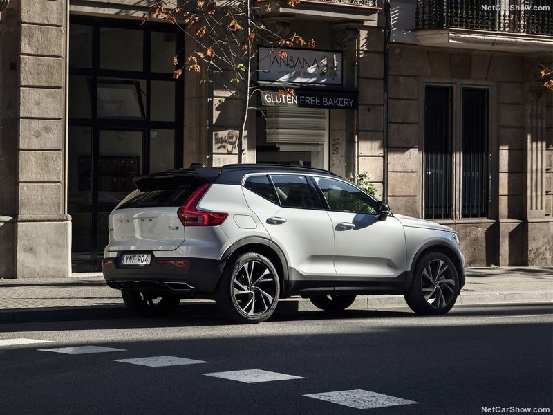 Volvo XC40: trasera