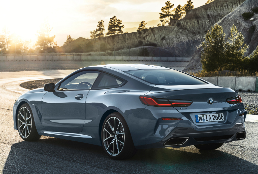 BMW Serie 8: trasera
