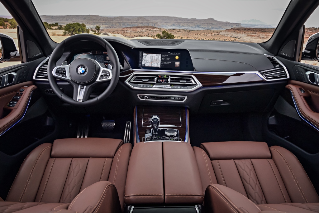 BMW X5: interior