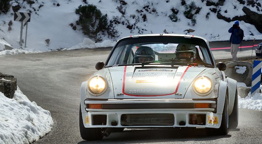 Carlos Sainz y Luis Moya.