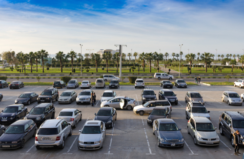 Daños del vehículo en parking