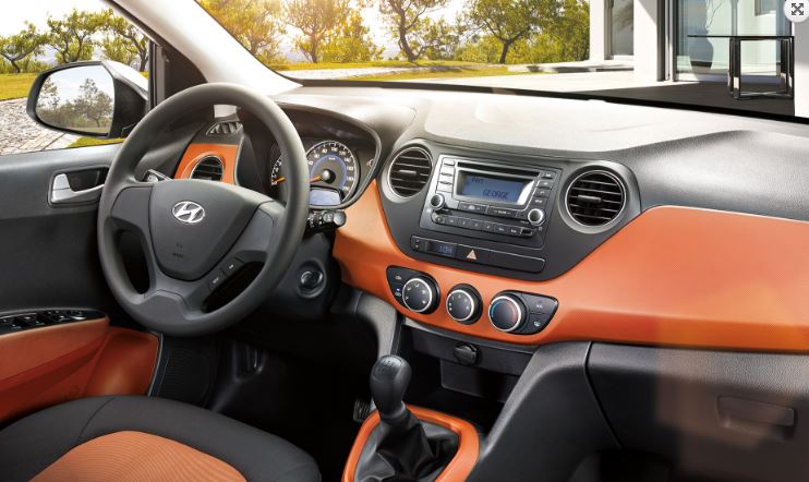 Interior del hyundai gran i10.