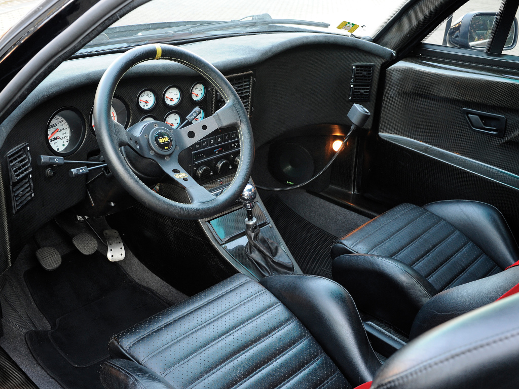 Lancia Hyena: interior