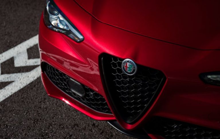 La nueva Alfa Romeo promete, pero ¿cumplirá?