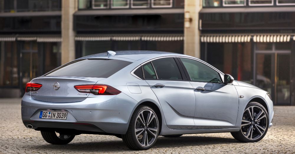 Parte trasera del Opel Insignia.