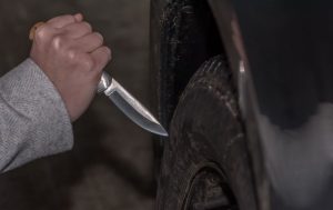 Cómo proteger tu coche de actos vandálicos