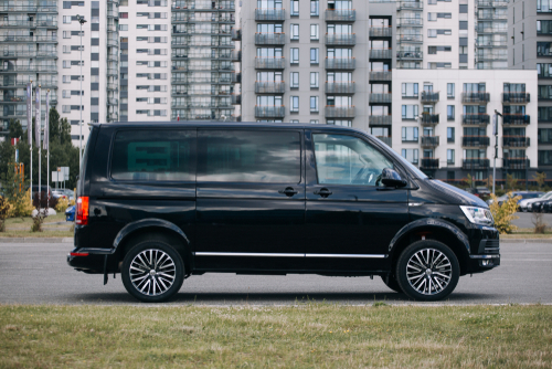 Volkswagen Multivan: lateral