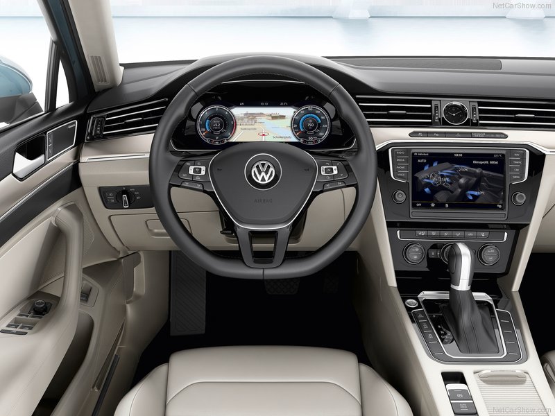 Volkswagen Passat Variant: interior
