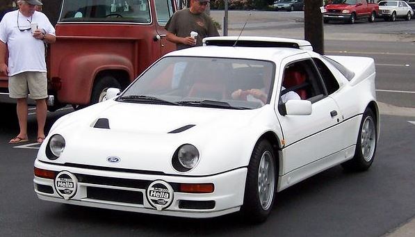 Ford RS 200 de calle.