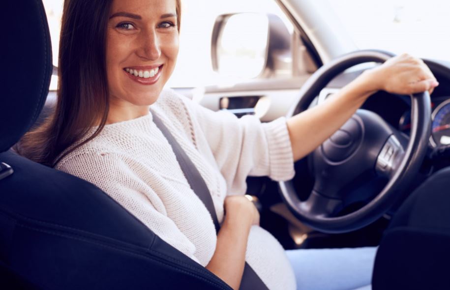 Las mujeres son más tranquilas al volante.