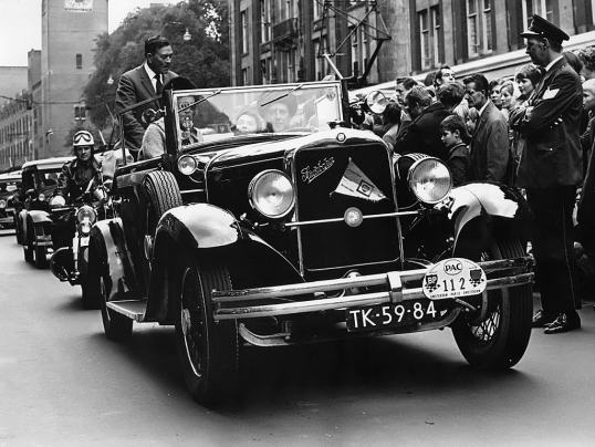 Studebaker Dictator