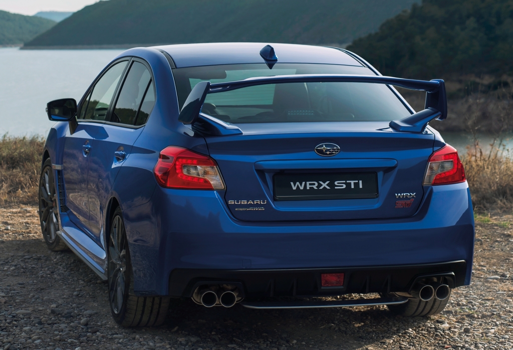 Subaru WRX STI: trasera