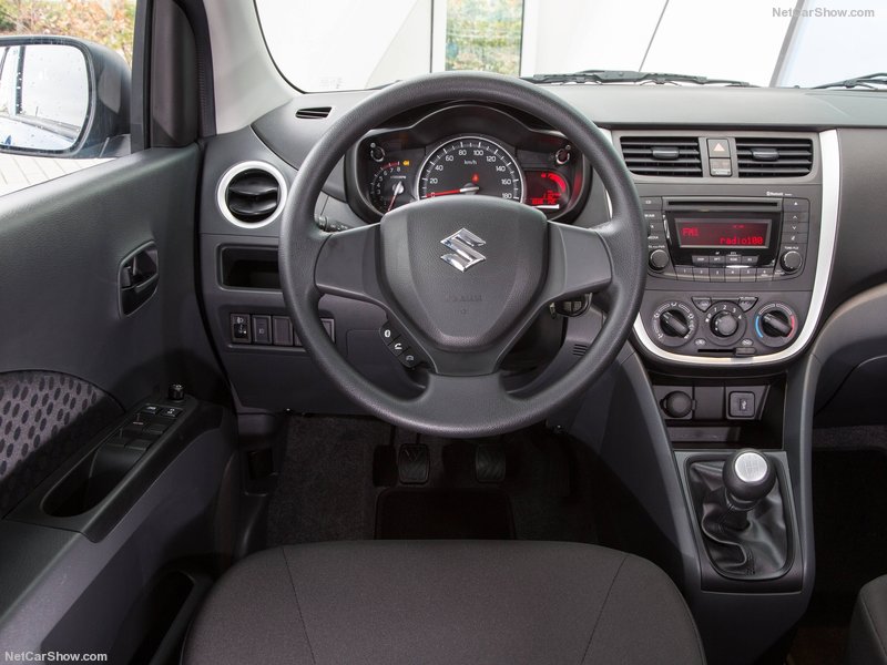 Suzuki Celerio: interior