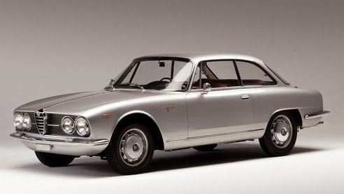 Alfa Romeo 2600.
