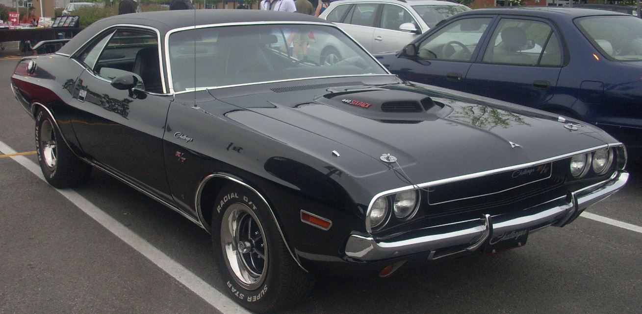 Dodge Challenger RT 7.