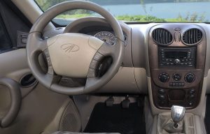 Interior del Mahindra Goa GLX