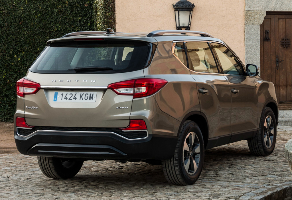 SsangYong Rexton: trasera