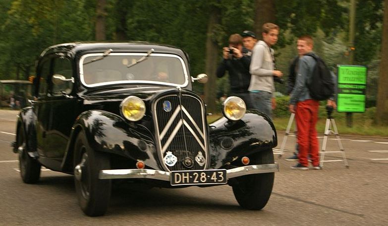 Citroën Traction Avant.