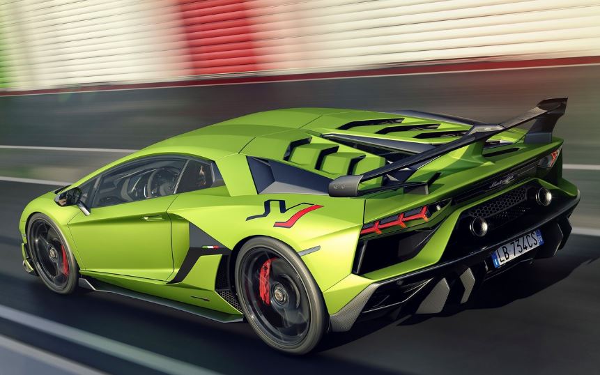 Exterior del Lamborghini Aventador SVJ.