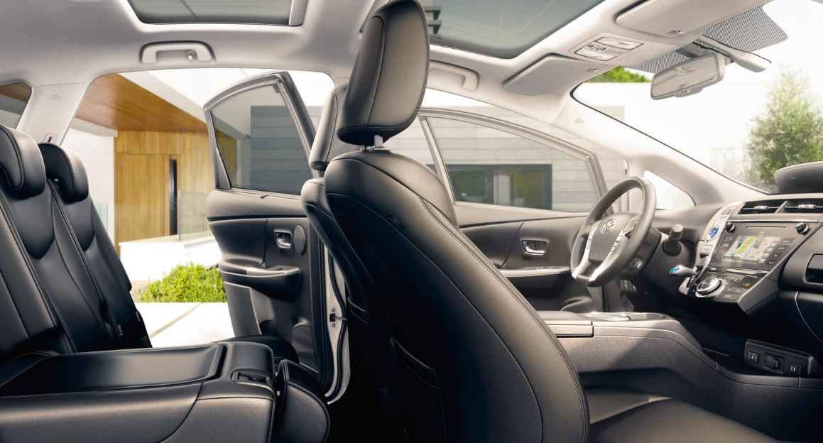 Interior del Toyota Prius 7 Plazas.