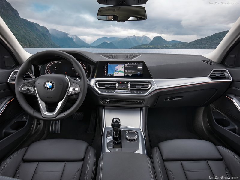 Interior del BMW 3 Series 2019 