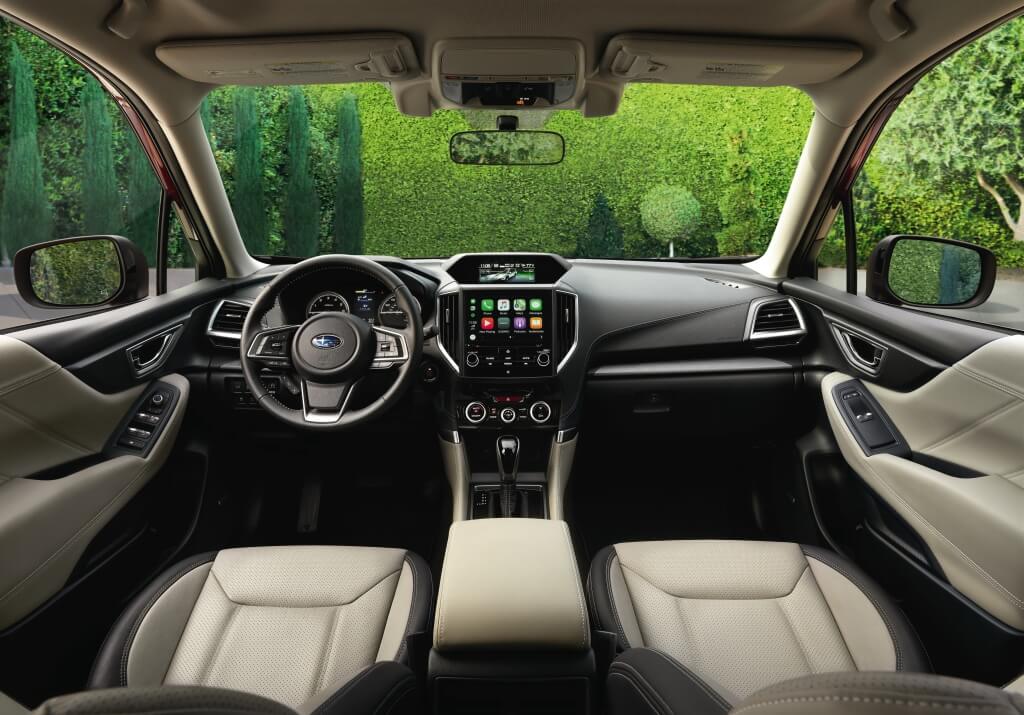 Subaru Forester 2019: habitáculo.