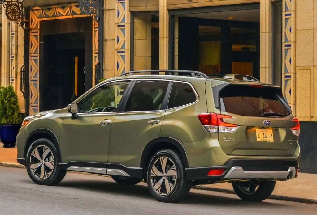 Subaru Forester 2019: trasera