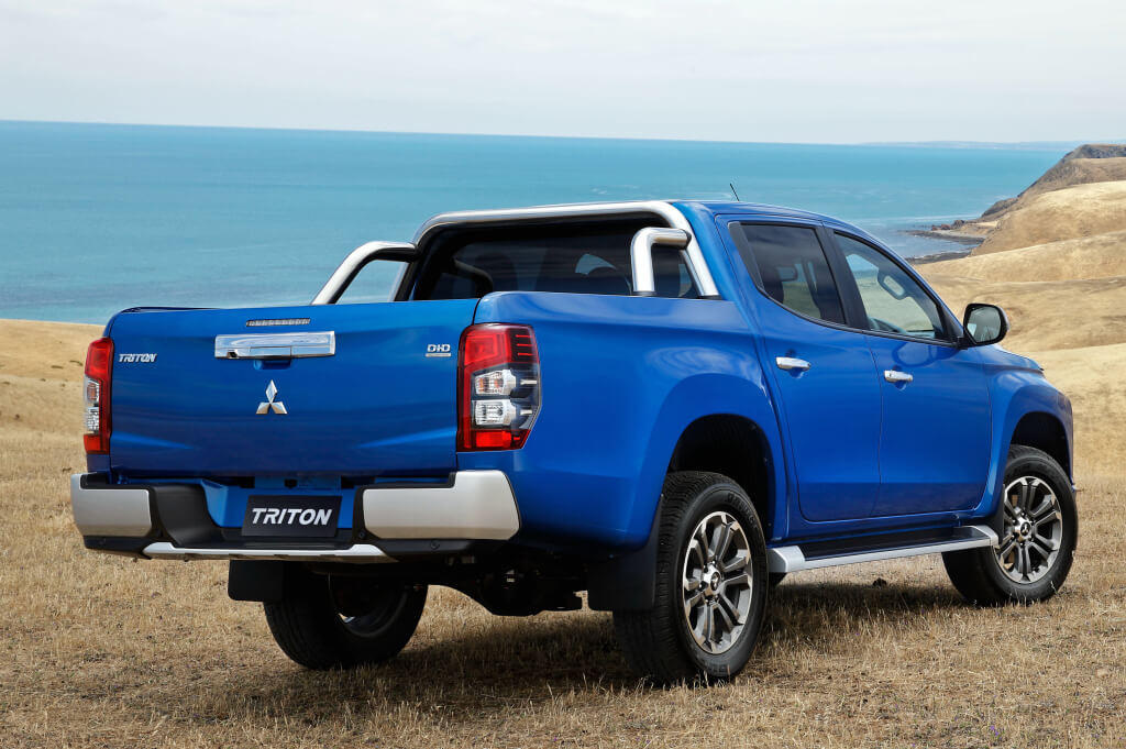 parte trasera mitsubitshi l200