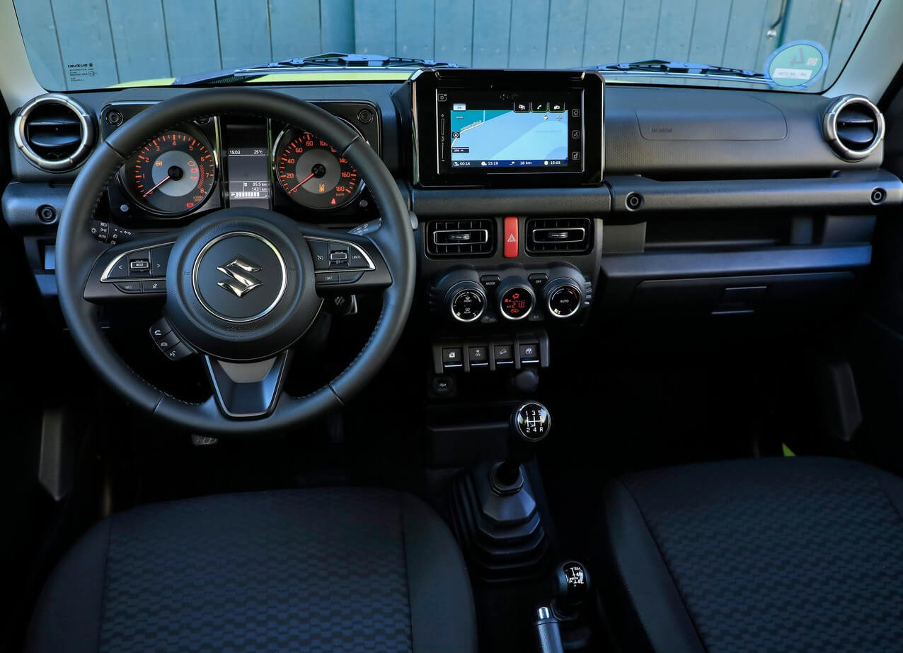 interior suzuki jimny 2019