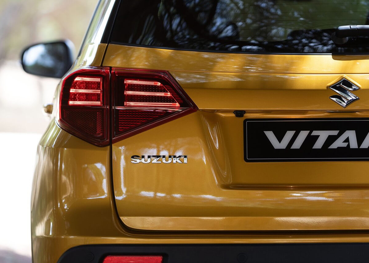 detalle parte trasera suzuki vitara 2019