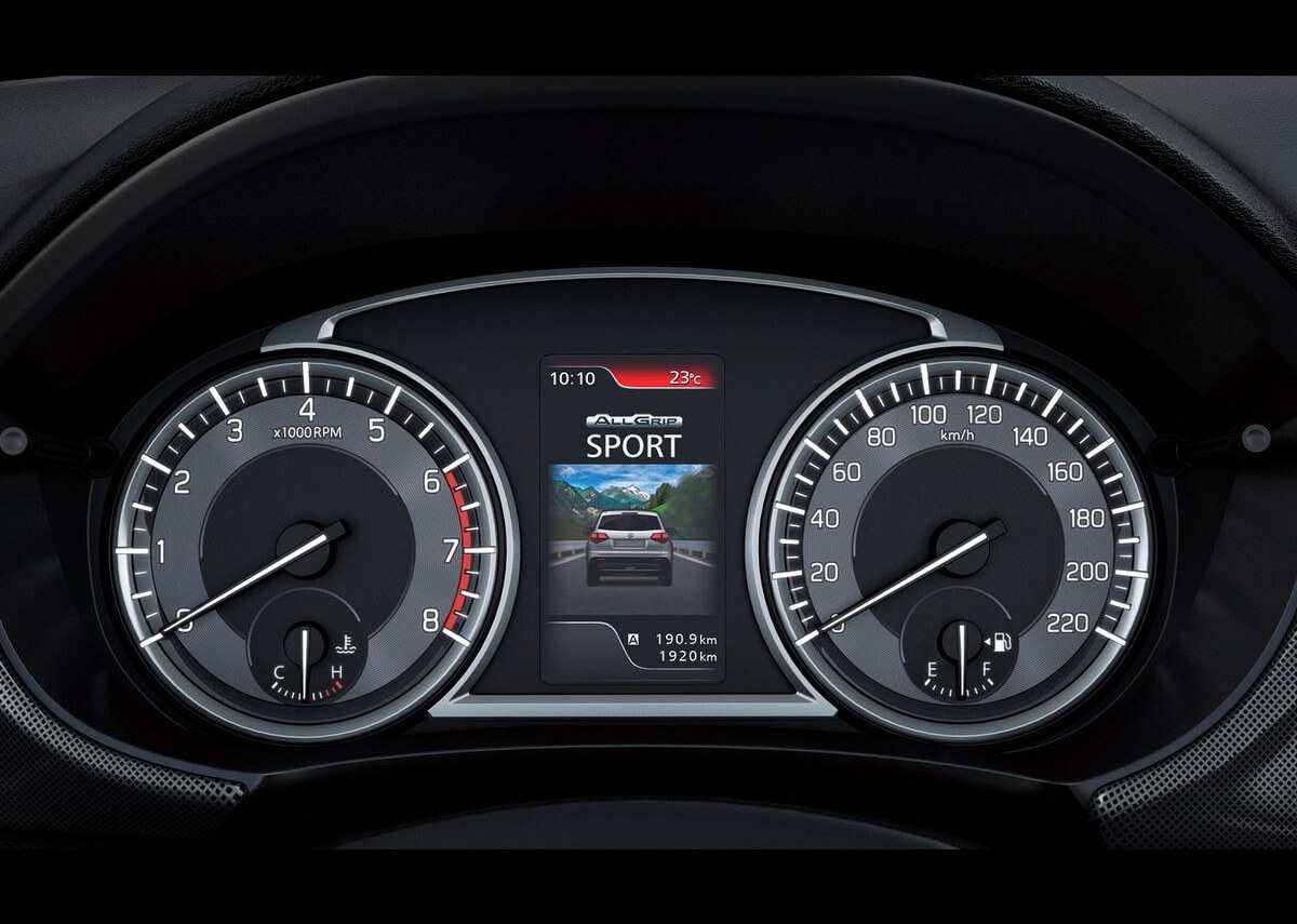 salpicadero suzuki vitara 2019